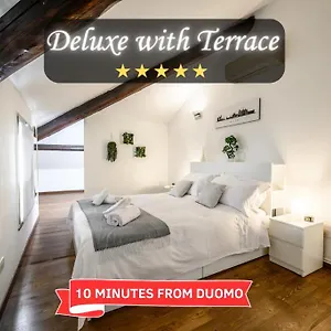  Apartment Buenos Aires' Nest - 10 Minutes From Duomo With Terrace Italy