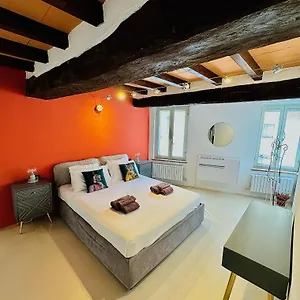  Apartment New Street House Italy