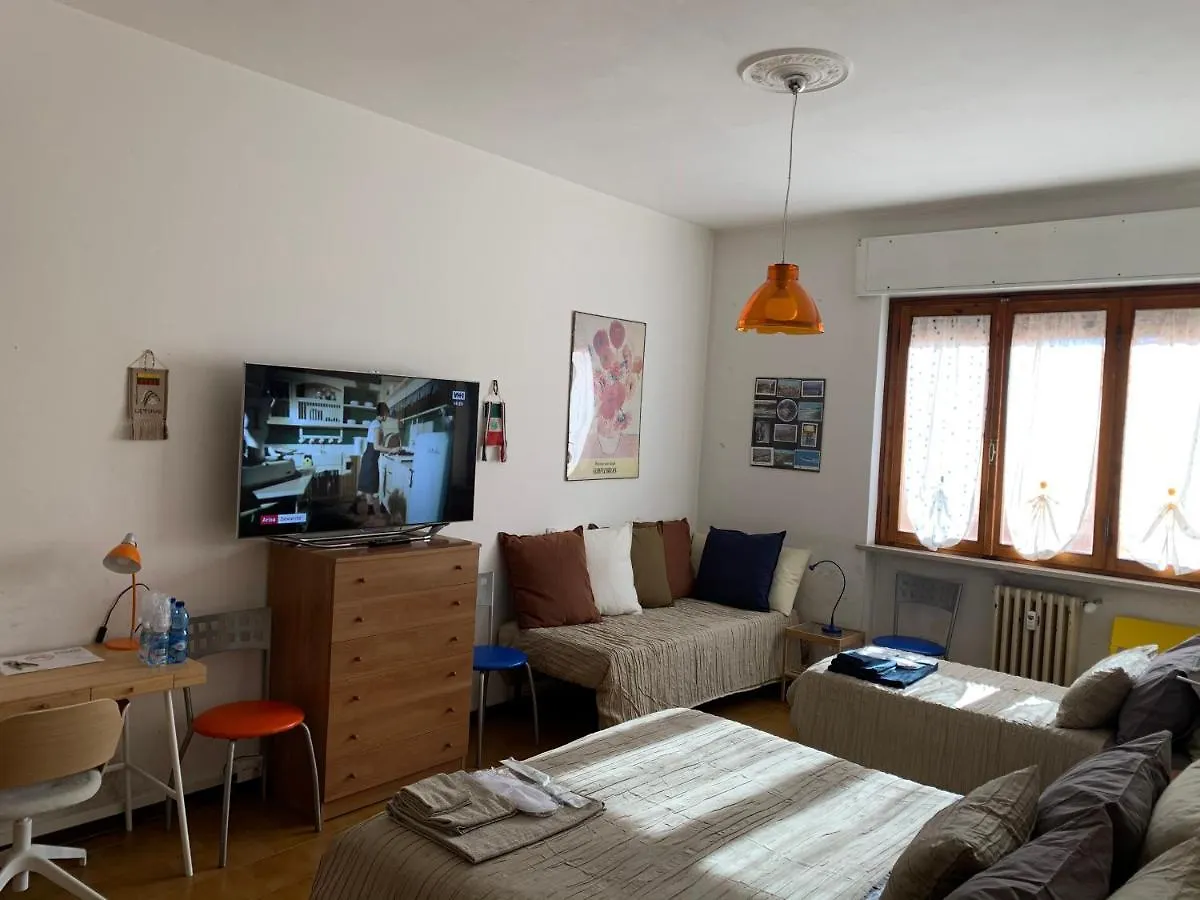 Pampero & Catona House Apartment Pisa Italy